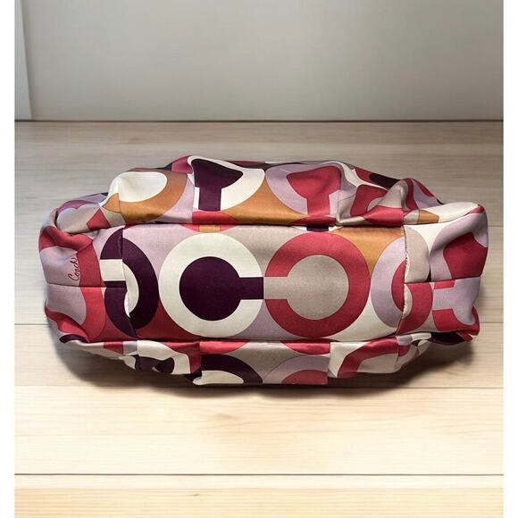 Coach 18764 Madison Op Art Maggie Shoulder Bag & Matching Key Chain Cardholder - Picture 5 of 15